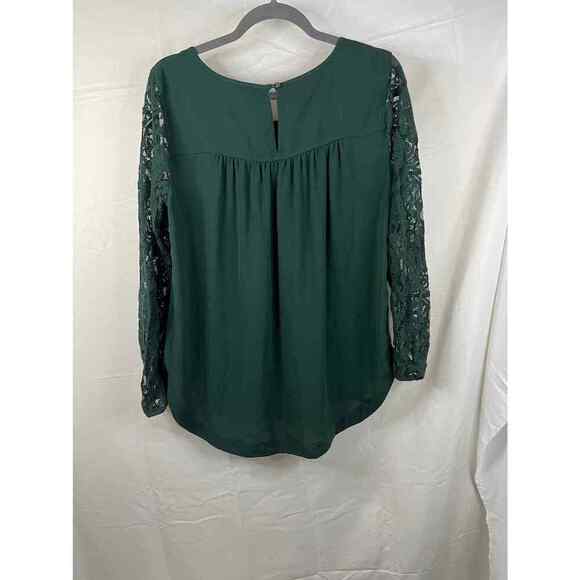 Established 1962 Green Blouse with Lace Sleeves Size Medium - Picture 3 of 3